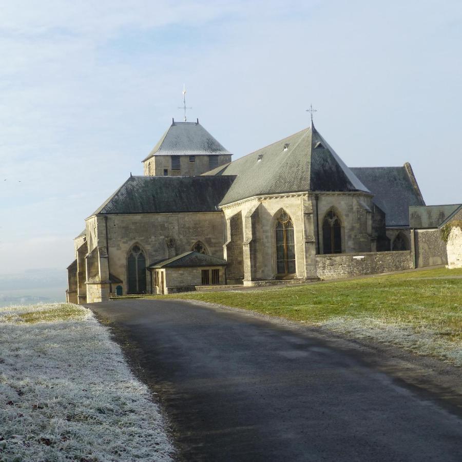 Les Chambres De La Ville Haute Dun-sur-Meuse Exteriér fotografie